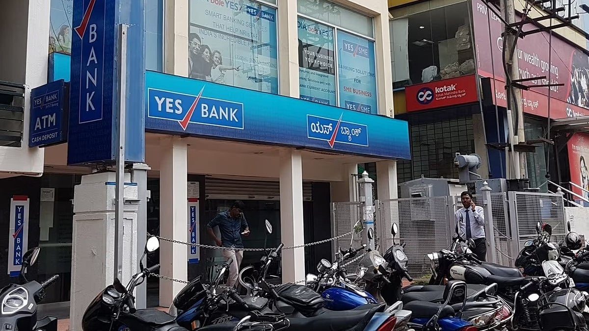 Yes Bank's Q3 Net Profit Surges 55% YoY to ₹952 Cr, Asset Quality Improves