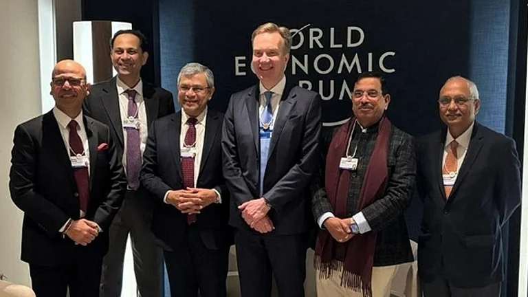 MNRE Minister Pralhad Joshi at Davos - Photo by IMAGO/ANI News