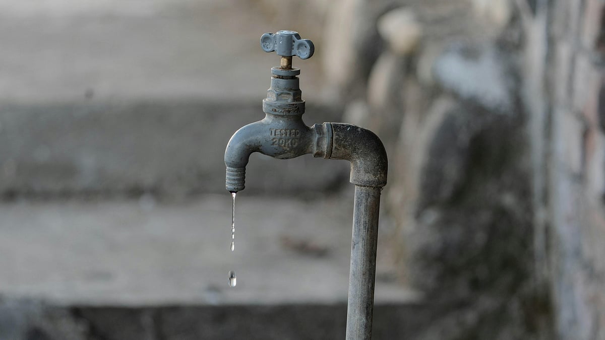 Delhi ranks among global cities facing extremely high water stress - null