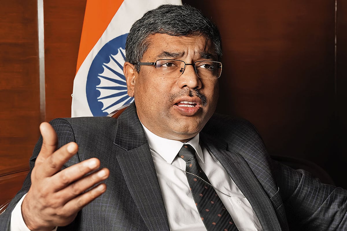 India’s 2026 IT Rules: AI Content Labeling & Stricter Social Media Compliance – Outlook Business