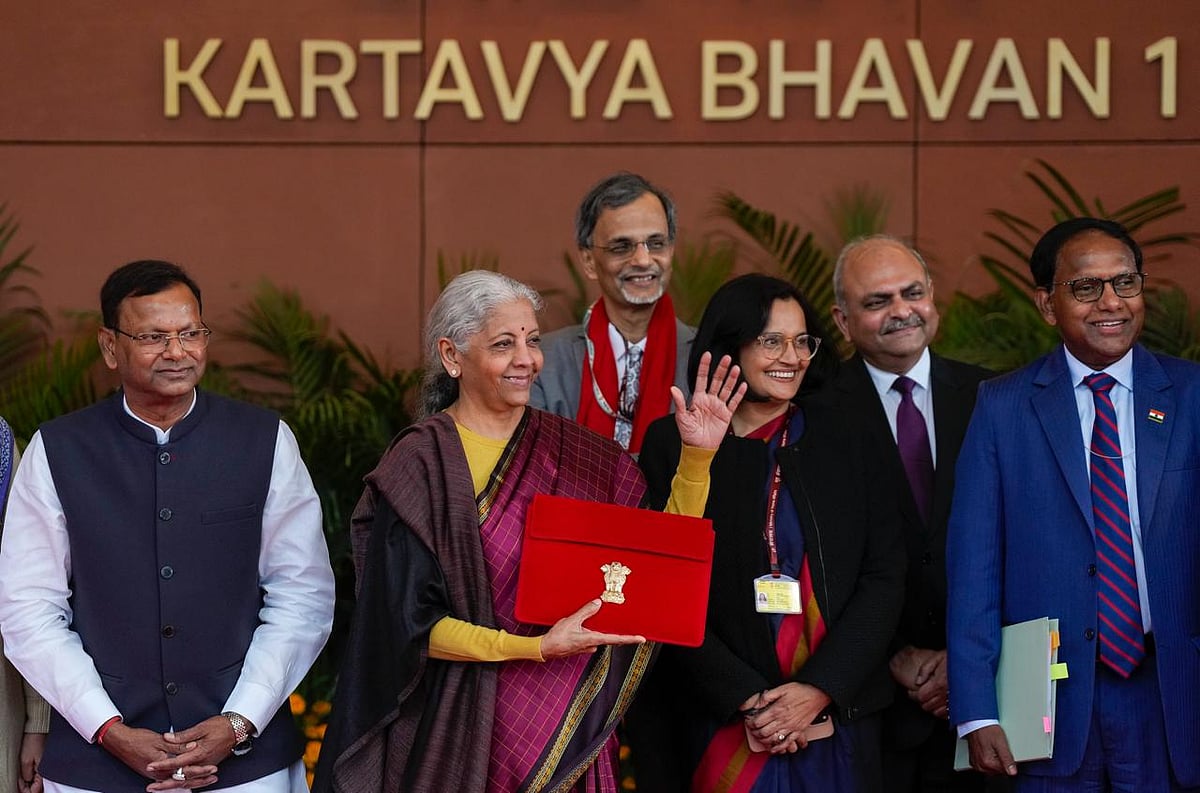 FM Nirmala Sitharaman - null