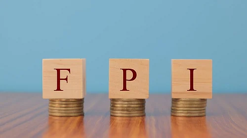 FPIs Turn Net Buyers in Feb; Invest ₹8,100 Cr in a Week on US Trade Deal