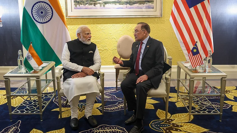 X_#@Narendra Modi