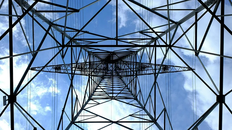 Power grid symbolising India’s state-level energy transition - Photo by Pixabay