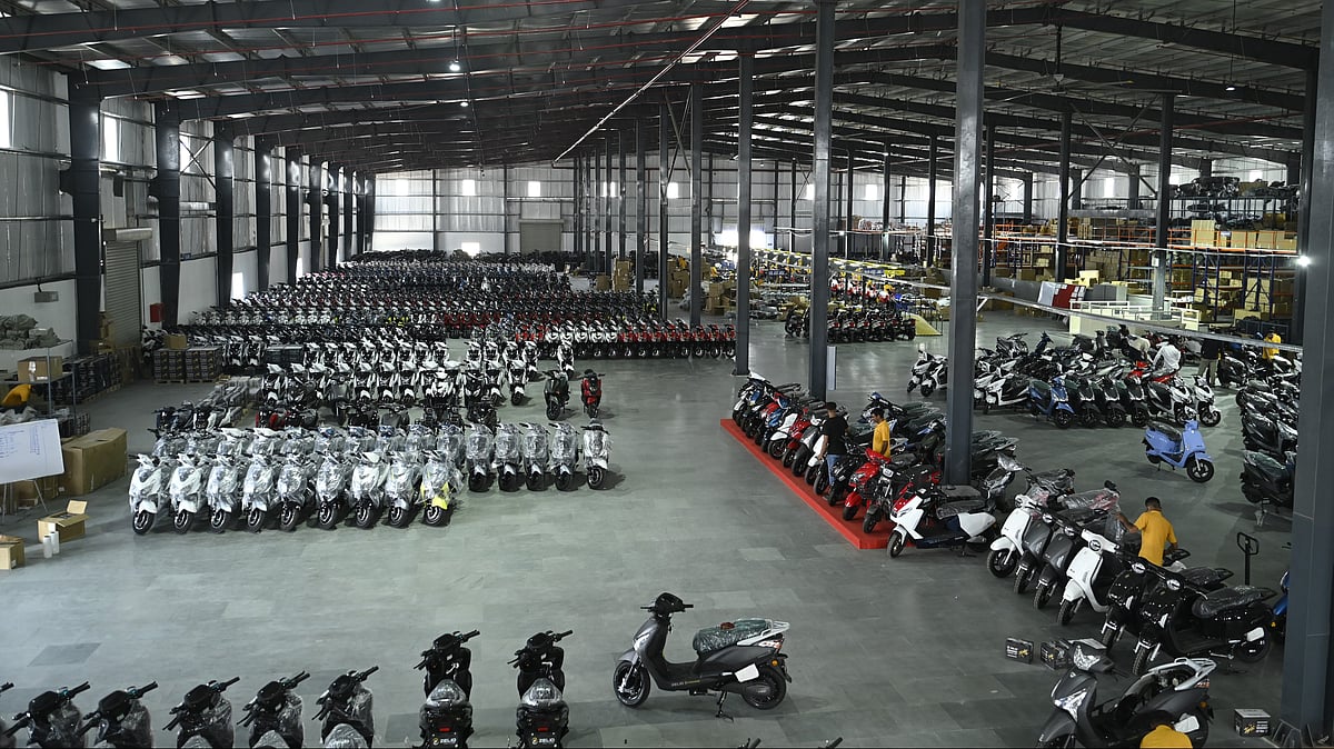 Motilal Oswal Acquires 1.65% Stake in Zelio E-Mobility for ₹9.8Cr