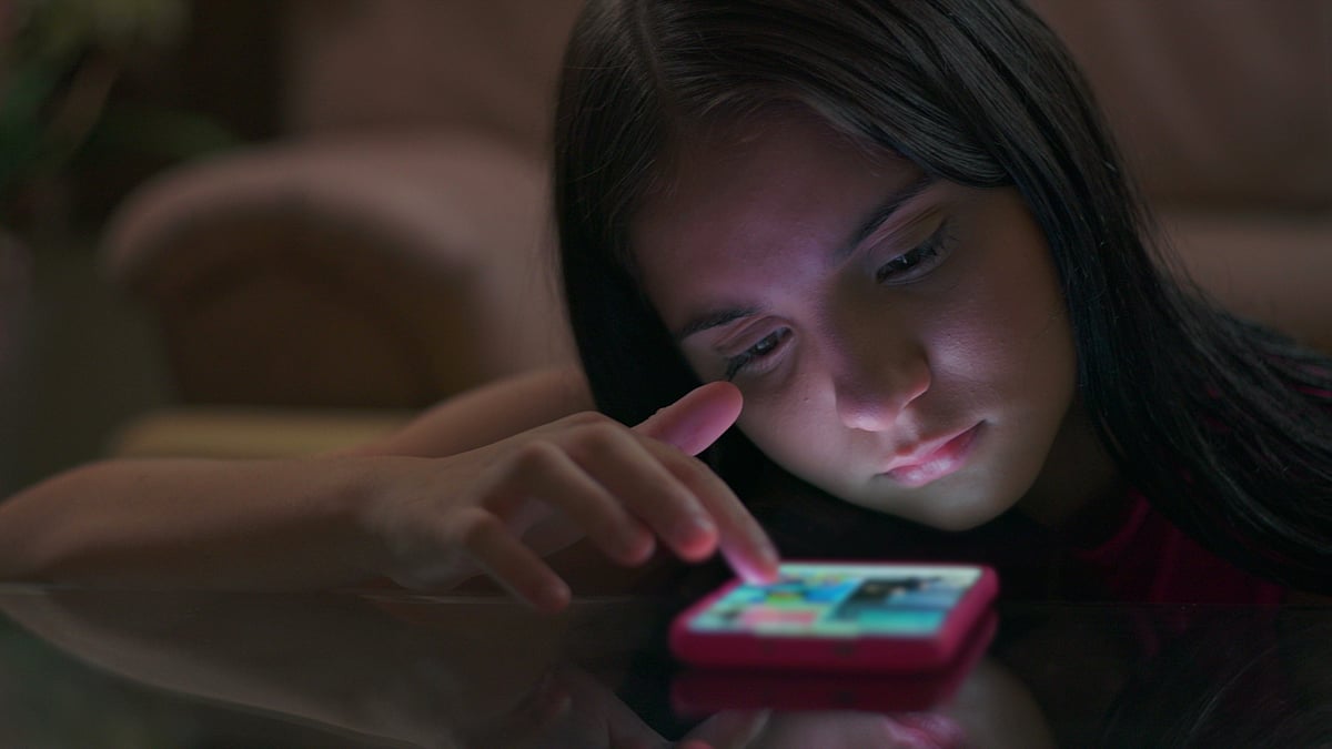 Karnataka bans social media for under-16 - null