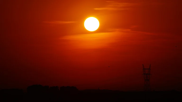 Extreme heat during a summer day - Photo by George Becker