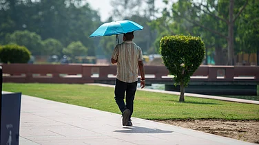 Heatwaves Cost India 160 Bn Work Hours, Raise Health Risks, Says Report