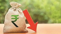 Rupee Falls 17 Paise to 92.71 Against USD in Early Trade Rupee Falls 17 Paise to 92.71 Against USD in Early Trade