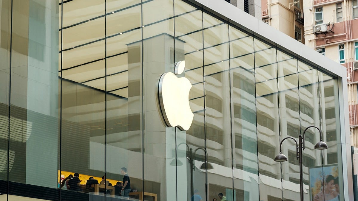 The earbuds manufactured by Apple contain neodymium and dysprosium, among other rare earth metals. - null