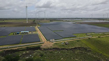 CleanMax To Supply RE Power To Shell From Upcoming 30 MW Hybrid Projects