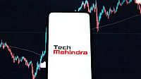Tech Mahindra Shares Slide Despite Stable Q4; What's Holding Them Back? Tech Mahindra Shares Slide Despite Stable Q4; What's Holding Them Back?