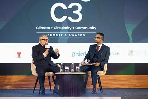 Kanwal Sibal (L), former foreign secretary and Neeraj Thakur, editor, Outlook Business discussed the ongoing global conflicts  