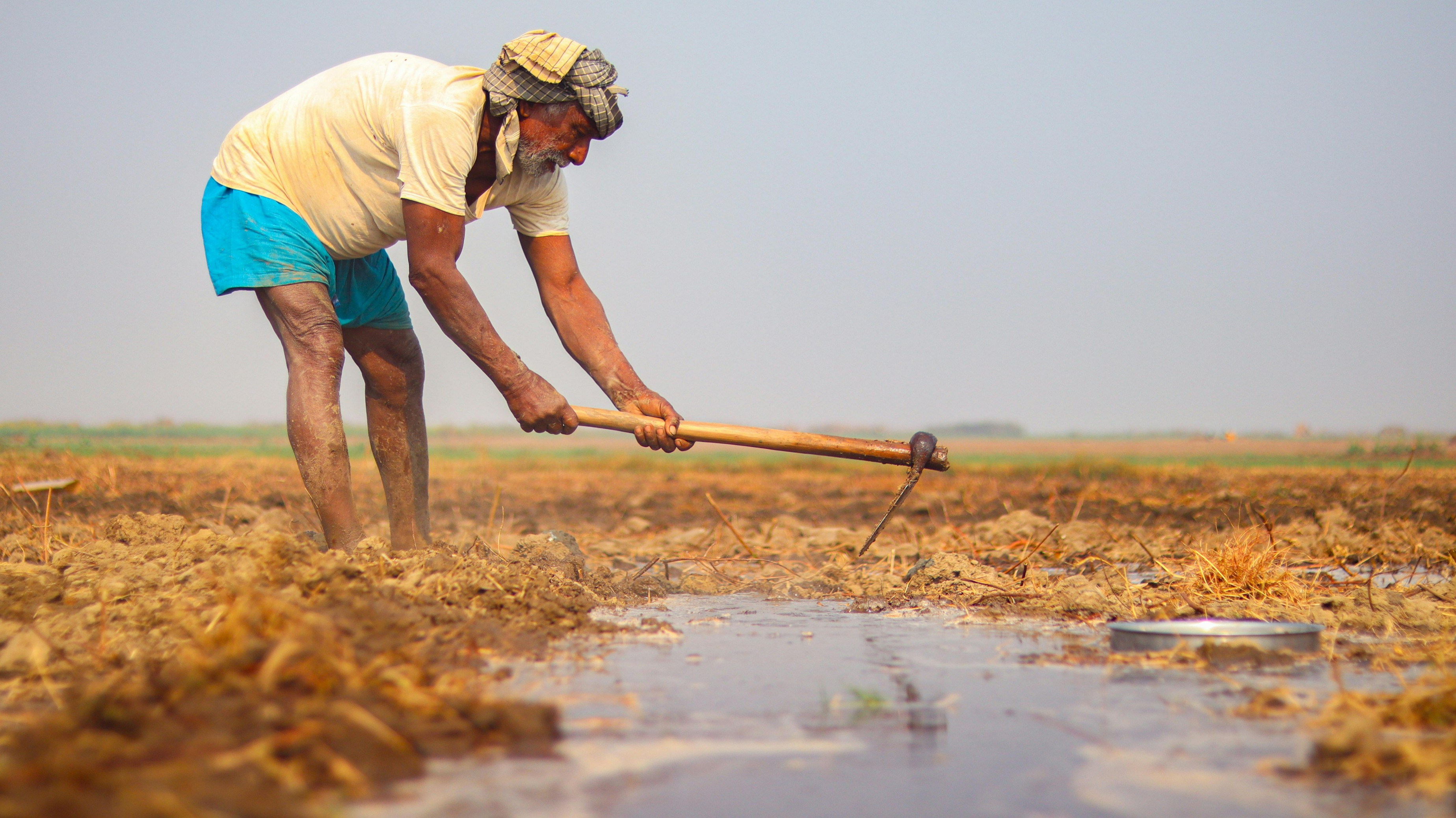 Farmers and climate-resilient infrastructure highlight India’s shift toward adaptation-focused development planning - null