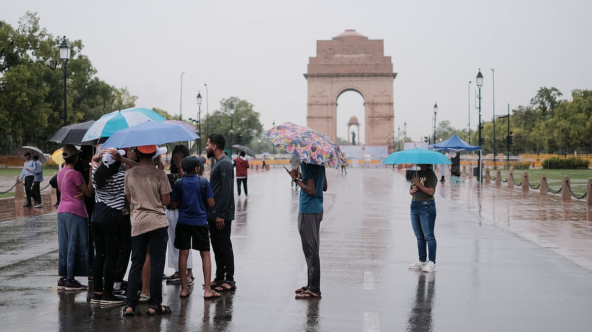 Cloudy skies loom over Delhi as rain and thunderstorms are forecast this week - null