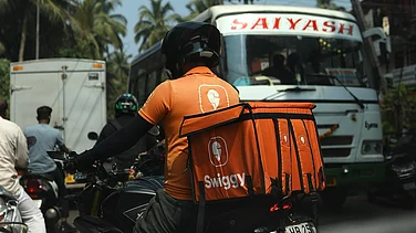 Amazon, Swiggy Launch Heatwave Aid for Delivery Partners Amid Rising Temperatures