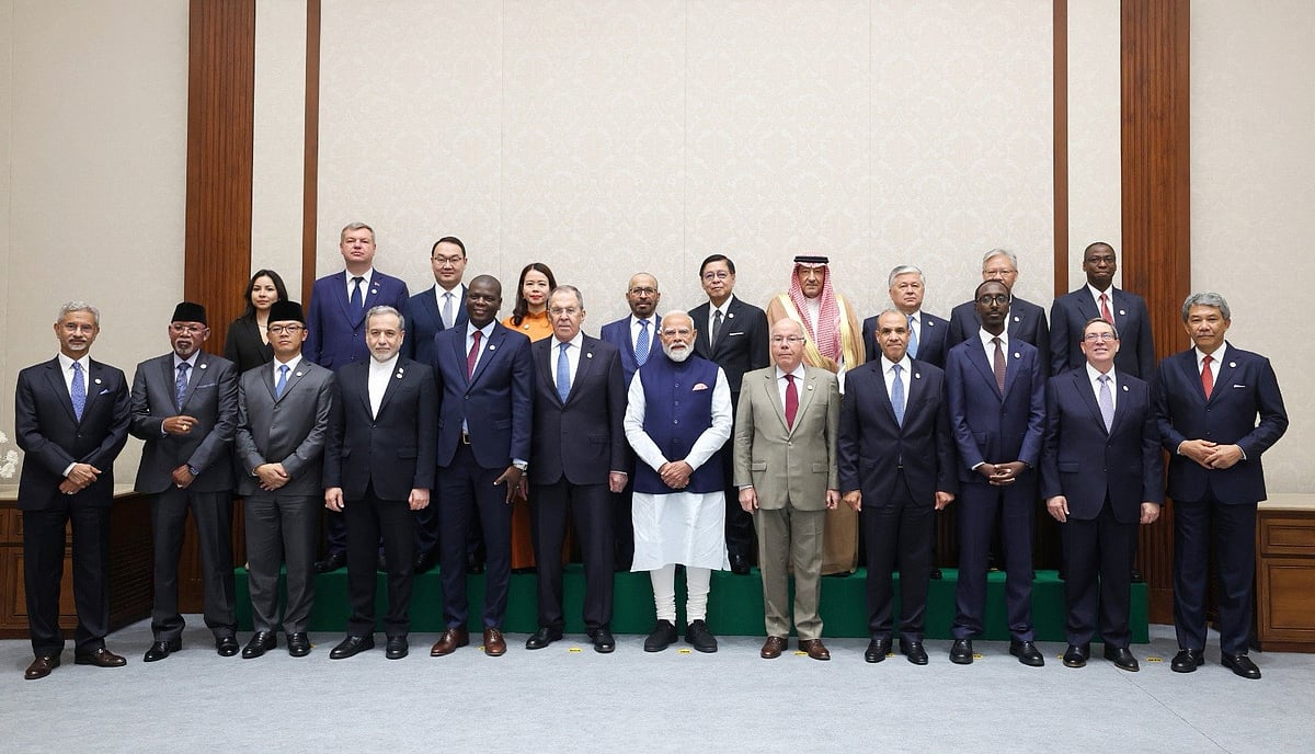 null - PM Modi X
