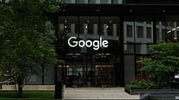 AI data centre infrastructure powering large-scale cloud computing and accelerated workloads