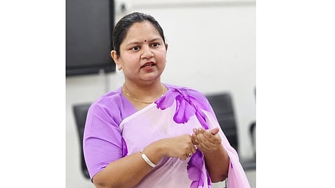 Dr. Vini Jhariya