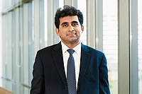 JP Morgans Sajjid Chinoy: A Weaker Rupee Can Narrow India’s Current-Account Deficit