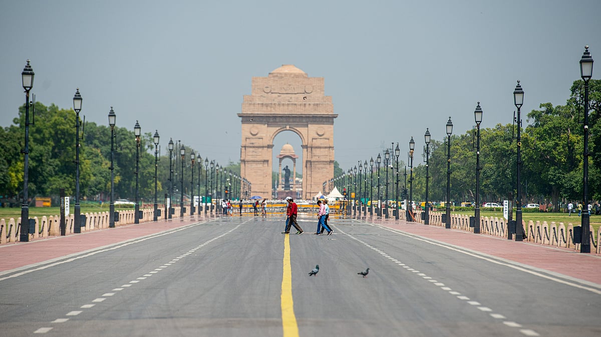 Heatwave Alert: Delhi Nears 46 Degrees Celsius as Extreme Heat Grips North India 