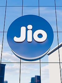 Jio Rolls Out ₹200 OTT Pass With 15 Apps, 30GB Data — Here's What's Included Prathmesh T