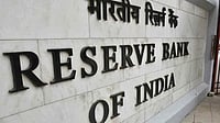 RBI Likely to Maintain Status Quo on Rates, Adopt Cautious Approach Amid West Asia Crisis Ex-Maharashtra CM Writes To RBI About 'Critical Currency Shortage' Amid 'High Demand For Cash'