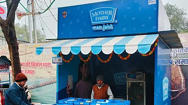 Mother Dairy Unveils India's First Naturally Degradable Milk Pouch