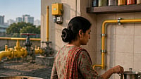 Why Centre Wants More Households to Switch From LPG to PNG