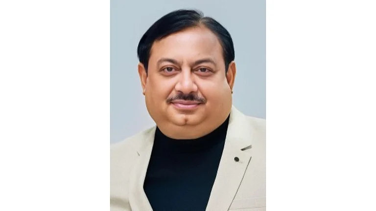 Abhay Sinha - null