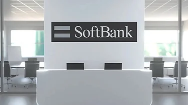 SoftBank’s Bid to Raise Billions Against OpenAI Stake Hits Roadblock