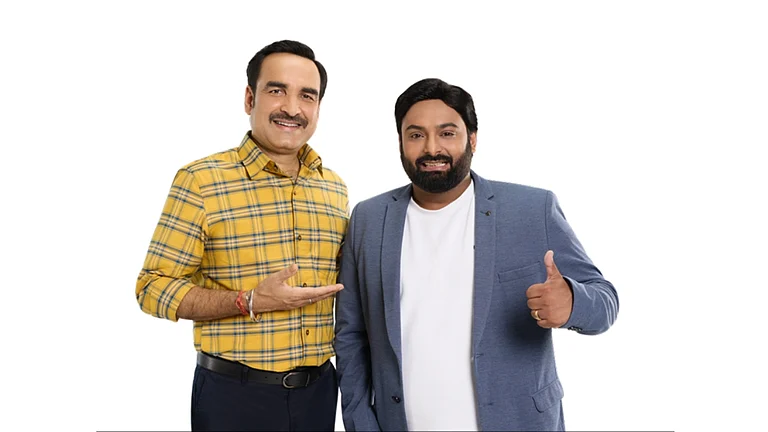 Pankaj Tripathy, Bollywood Actor & Abhinavv Dubeyy, Founder, MBG Cards - null