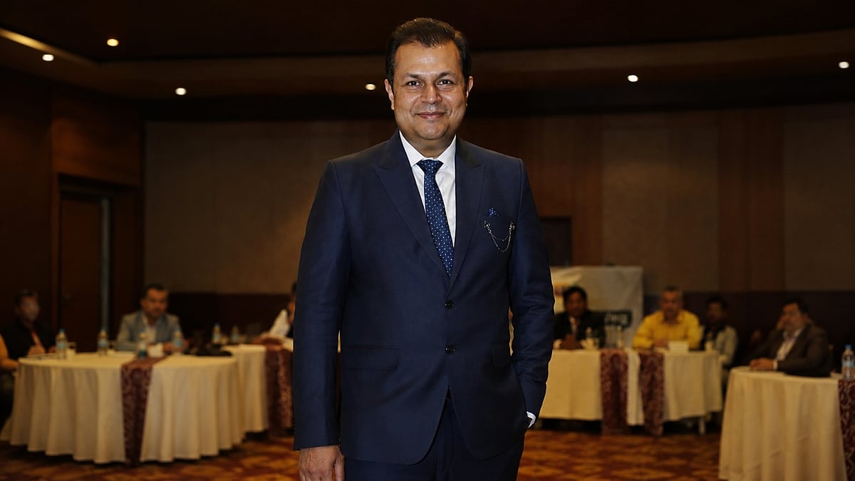 Jitender Chawla - null