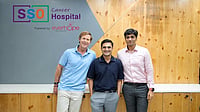 Left to Right: Jonty Rhodes, Dr. Sanket Mehta, Surgical Oncologist and Founder, SSO Cancer Hospitals, and Rahul Singh, Chief Business Officer, SSO Cancer Hospitals.