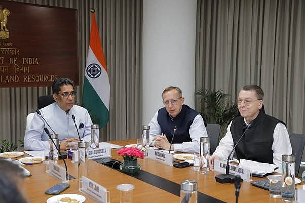 Department of Land Resources and World Bank Delegation - PIB