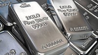 Silver Futures Fall Nearly 1% To ₹2.33 Lakh/Kg As US Dollar Weigh On Investors' Sentiment