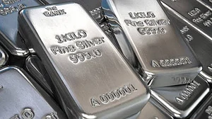 Silver Futures Fall Nearly 1% To ₹2.33 Lakh/Kg As US Dollar Weigh On Investors Sentiment