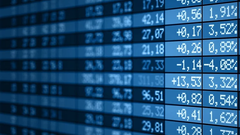 Sensex Tumbles 786 Points in Early Trade After Five-Day Rally as IT Stocks Drag - null