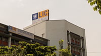 Who is Sunil Agrawal? LIC CFO Resigns Months After Term Extension