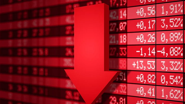 Stock Markets Decline as Renewed Geopolitical Tensions Unnerve Investors; Sensex Drops 370 Pts - null