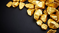 The Gold Paradox: Why Yellow Metal Prices Are Falling Amid Global Tensions | Explained