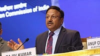 Meet Rajiv Kumar: The Economist-Turned-Banker Leading HDFC Bank Twitter : HDFC Bank Appoints Rajiv Kumar as Chairman