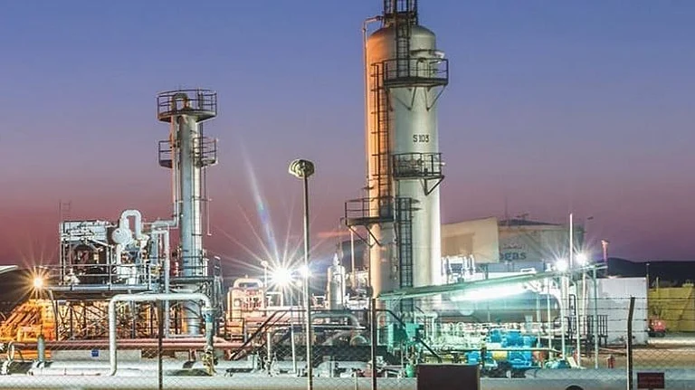 MEIL to Pump in ₹40,000 Cr Capex in 3 Years, Eyes ₹2 Lakh Cr Topline in 5 years - null