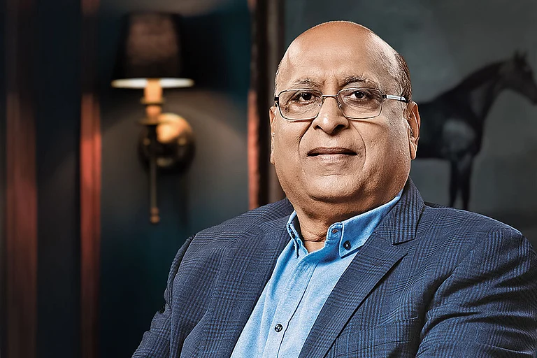 Arun Singhania-Chairman and Anand Singhania- Managing Director of Avinash Group - null