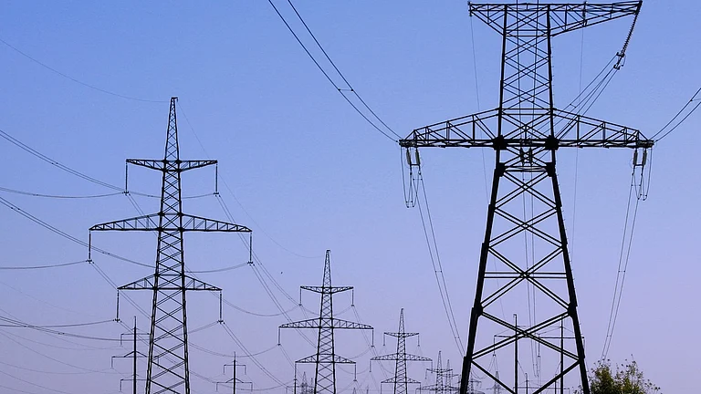 Power Transmission Projs to Face Execution Risks on Land Acquisition, Regulatory Approval Challenges: ICRA - null
