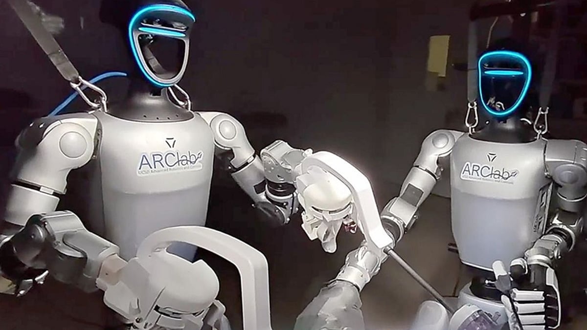 Humanoid Robots - UC San Diego