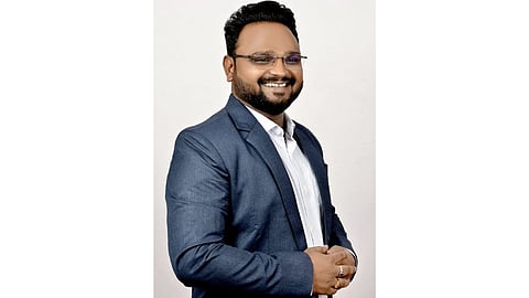 Dr. Jay Singh Nayak