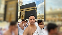 Faizan Ansari’s Week-Long Umrah Reflects A Personal Journey Of Faith Faizan Ansari’s Week-Long Umrah Reflects A Personal Journey Of Faith