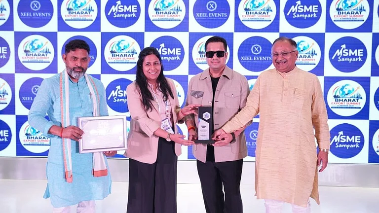 Dr Vivek Bindra, Founder & CEO of Bada Business Pvt. Ltd. - null