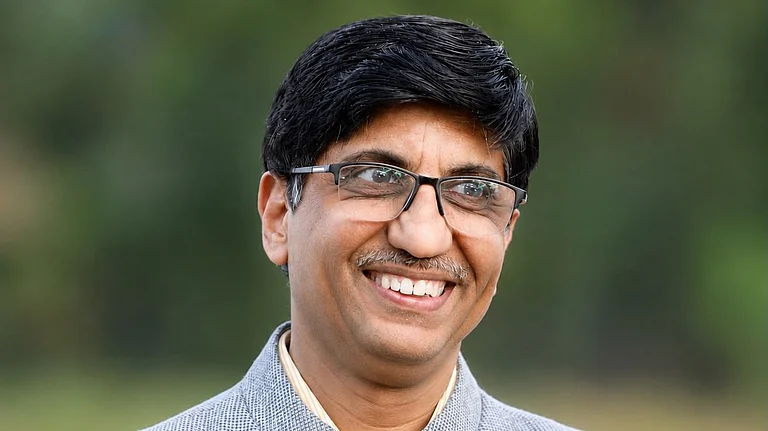 Abhay Karandikar - null